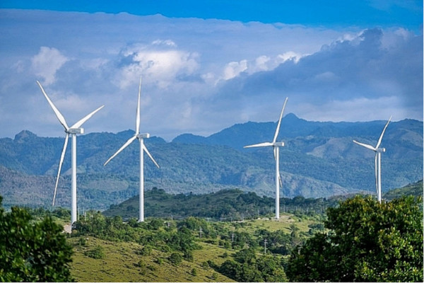 Bộ Công Thương đề xuất kéo dài áp dụng cơ chế giá điện gió cố định đến năm 2023