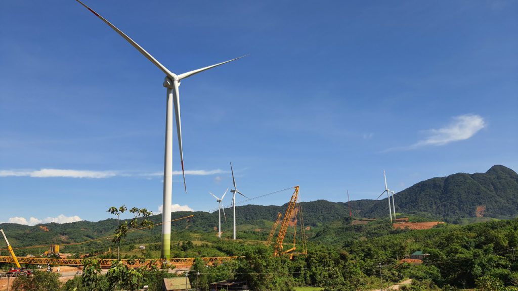 Công ty Điện lực Quảng Trị đồng hành cùng các dự án điện gió trên địa bàn