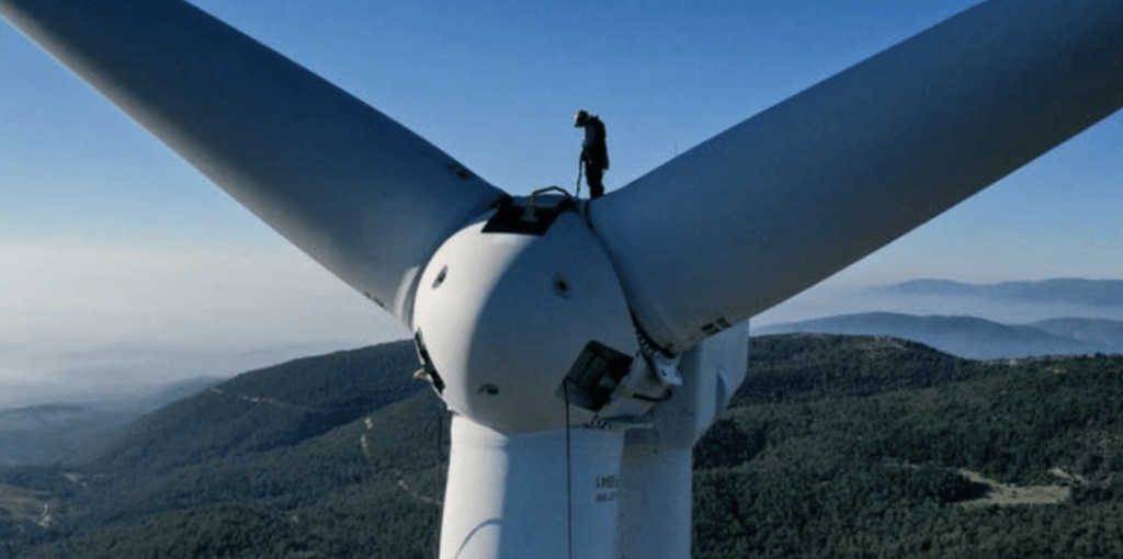 Cuộc sống của một kỹ thuật viên bảo trì tuabin điện gió