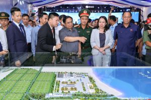 Thủ tướng: Ưu tiên thu hút đầu tư vào năng lượng tái tạo tại Bình Thuận