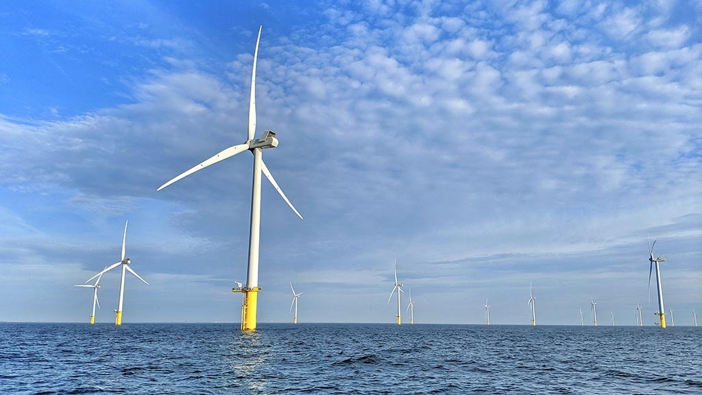 Nhà đầu tư trong và ngoài nước sẽ phải chờ đợi cơ chế chính sách đầu tư điện gió ngoài khơi