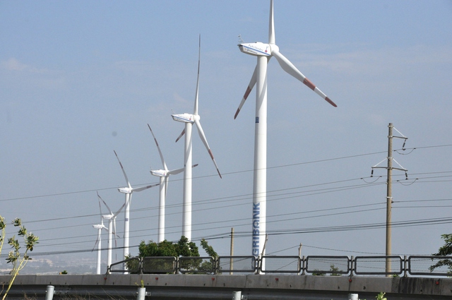 15 dự án năng lượng tái tạo chuyển tiếp được phát điện thương mại lên lưới